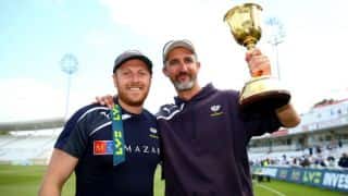 Jason Gillespie pays tribute to Geoffrey Boycott after Yorkshire's county championship win